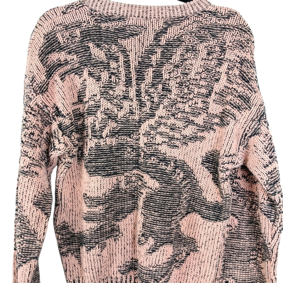 Chunky Pink Dragon Graphic Print 3D Oversized Knit Sweater sz Medium - Picture 6 of 8